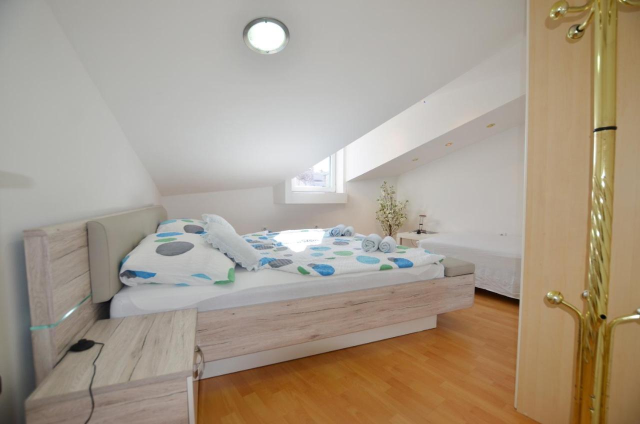 Peter Apartment Rovinj Exteriör bild