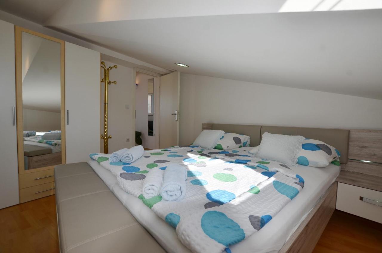 Peter Apartment Rovinj Exteriör bild